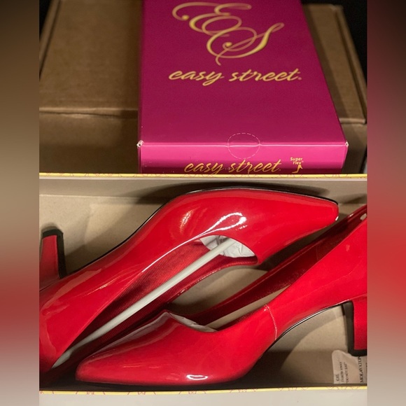 Easy Street Pointe Womens 2”‎ Red Pumps size 9 Brand New in Box - Picture 4 of 8